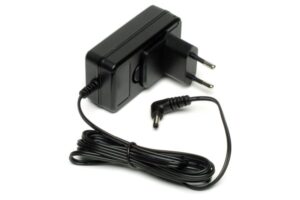 Yaesu SAD-25C wall charger